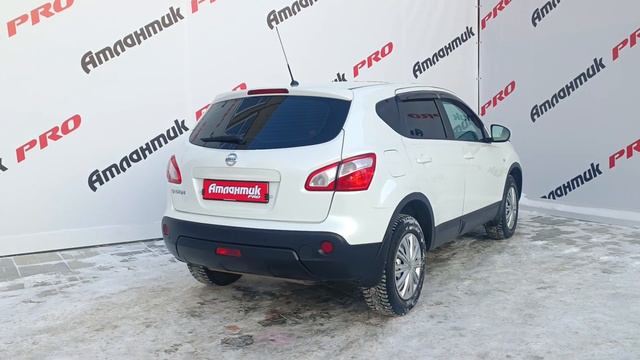 Nissan Qashqai Кроссовер 1.6 CVT (117 л. с.) Белый 2013 г. смотреть онлайн
