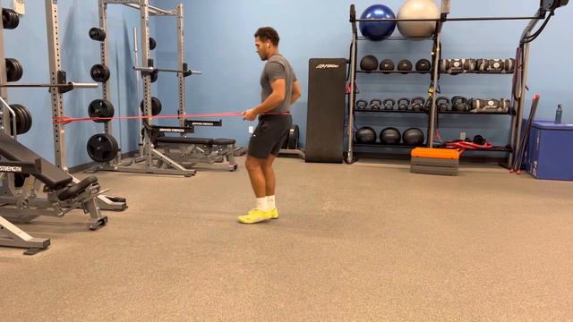 Resistance Band Overspeed Penultimate Step Release смотреть онлайн