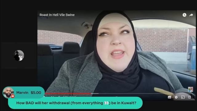 Foodie Beauty Eats Chicken Fingers In Her Car While Talking About Christmas In Kuwait смотреть онлайн