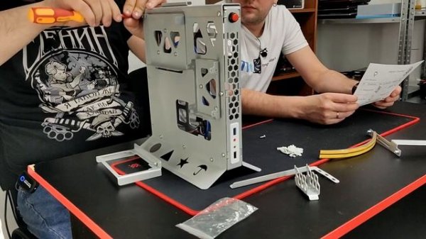 Открытый корпус/стенд Cryptone-Y. Обзор и сборка