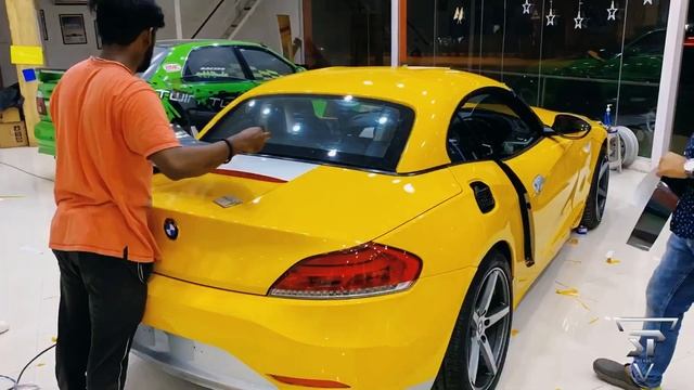 SURPRISING MY GIRLFRIEND BY WRAPPING HER CAR! | BMW Z4 | MYSORE | INDIA смотреть онлайн