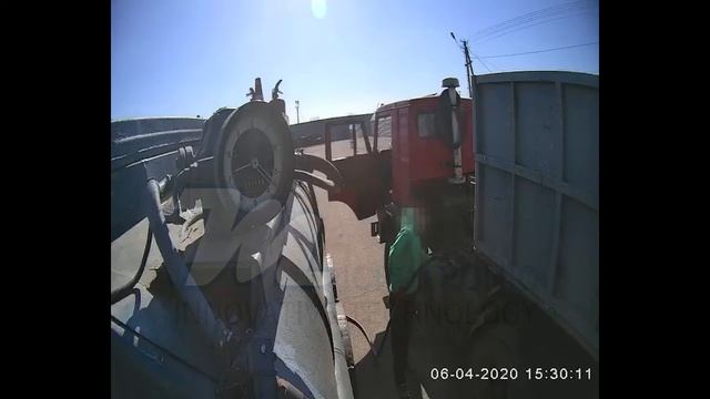 Видео Мониторинг (выдача топлива с топливозаправщика) смотреть онлайн