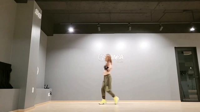 Zin 103 / Baila Conmigo / Zumba / Bachata / 아이쏘 줌바 / 아이쏘 댄스핏 смотреть онлайн