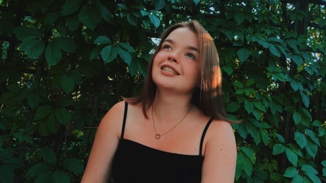 Полина Чаадаева - Под рёбрами нет легких... ( Читает Оля Чернушкина) смотреть онлайн