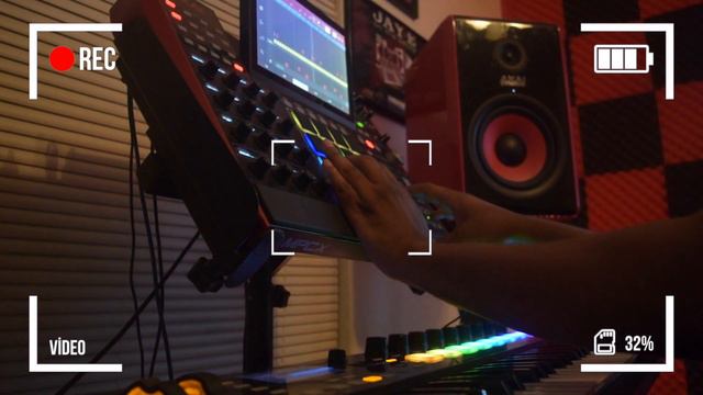 AKAI MPC X BEAT MAKING VIDEO смотреть онлайн