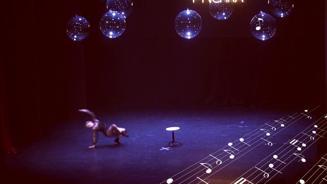 Собирая звуки - Олеся Щеглова (Театр современного танца "ПТИЧКА") смотреть онлайн