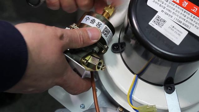 Замена топливного насоса Kiturami STSO 21 смотреть онлайн