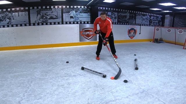 ДРИБЛИНГ С ДЕНИСОМ АБДУЛЛИНЫМ (19 видеоурок)/DRIBBLING. ОНЛАЙН ТРЕНИРОВКИ ПО ХОККЕЮ АКАДЕМИИ ДА смотреть онлайн