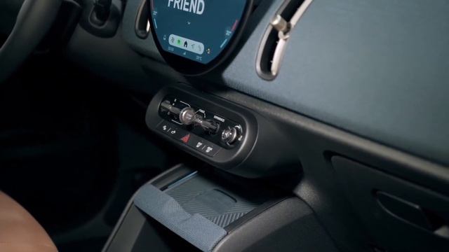 Новый Mini Cooper и Countryman 2024 - упрощенный дизайн и две электрические версии. Обзор смотреть онлайн