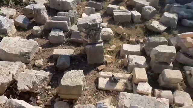 Турция. Провинция Мерсин. Древние развалины в посёлке Аяш. Достопримечательности Мерсина.