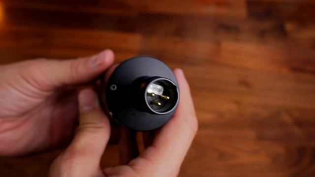 Audio Technica AT2035 ASMR unboxing - no talking, just unboxing glory смотреть онлайн