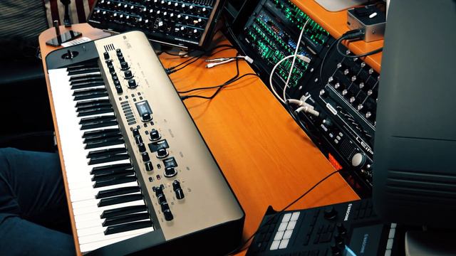 Korg KingKorg - Custom Patches 26 to 50 - GEOSynths.com смотреть онлайн
