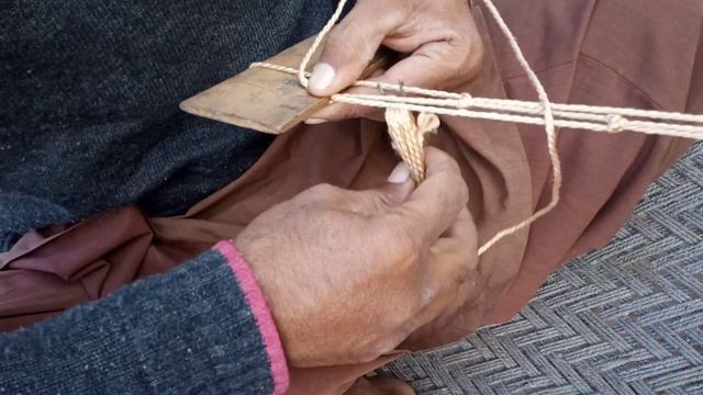 jaal banane ka tarika | do gazha banane ka tarika | parinde pakdane wala jaal kese banta hai #hunte смотреть онлайн