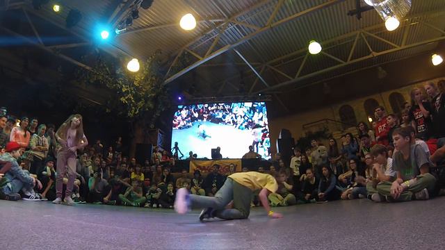 Lapha vs Tory | bgirl 1x1 | 1:2 | ENERGY 15 ANNIVERSARY | CHELYABINSK | DAY 2 | 06 12 15 смотреть онлайн