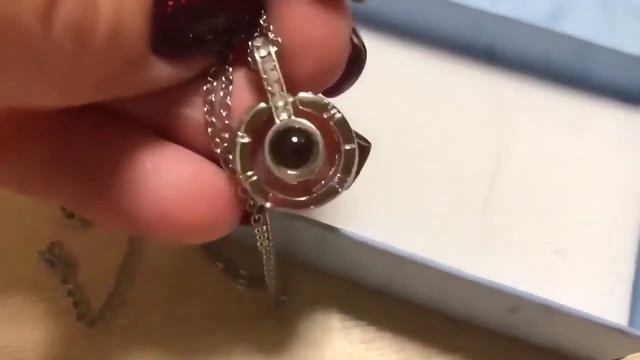 Подарок маме: кулон на 100 языках мира Я ЛЮБЛЮ ТЕБЯ (отзыв) смотреть онлайн