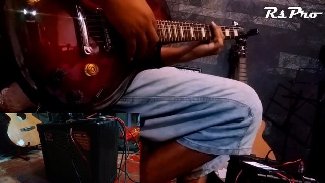 ROLAND CUBE 30 FEATURING GRASSROOTS LESPAUL HSS