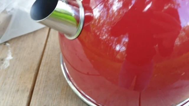 РЕТРО ЧАЙНИК ЧУТЬ НЕ ПРОИЗОШЛА БЕДА смотреть онлайн