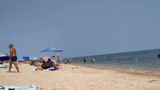 Отдых у моря. Пляж. Счастливцево Арабатская стрелка смотреть онлайн