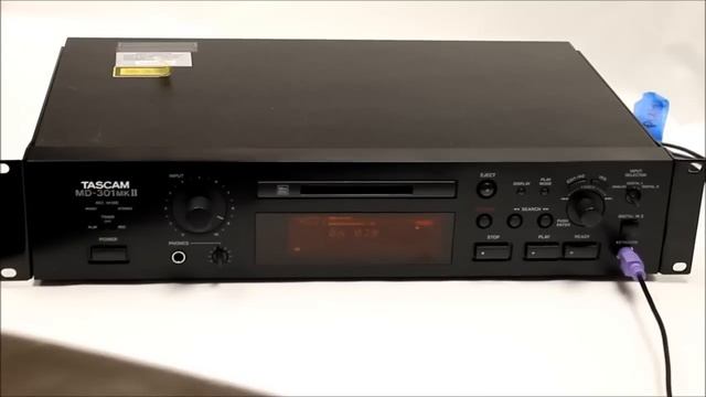 Tascam MD 301MKii MiniDisc Player - Demo for Ebay Listing смотреть онлайн