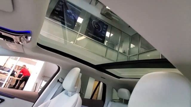 2023 Mercedes-Benz EQE available in Dublin, Columbus, Delaware OH 301576 смотреть онлайн