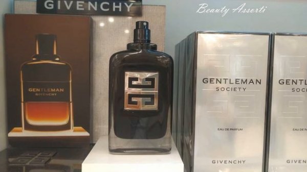 GIVENCHY Gentleman Society eau de parfum парфюм для мужчин. Новинка 2023 года