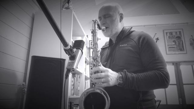 All of Me - Conn 10m Tenor Sax смотреть онлайн