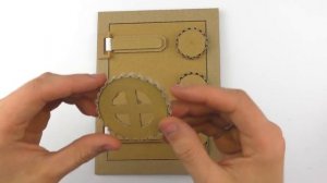 Сделал точную копию БАНКОВСКОГО СЕЙФА из картона с секретным механизмом