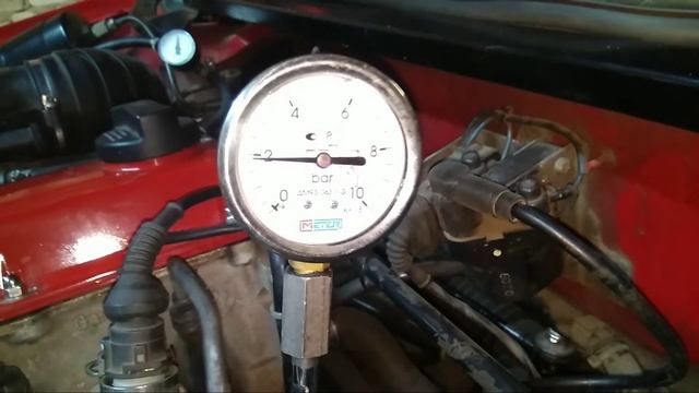 Замер давления масла Rowe 5w30 мех.манометром на AUDI-100(C4)2.0 AAE смотреть онлайн