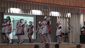 Последний звонок 2017  Поздравление учителям  11А. Заводоуковск, МАОУ "СОШ №2"