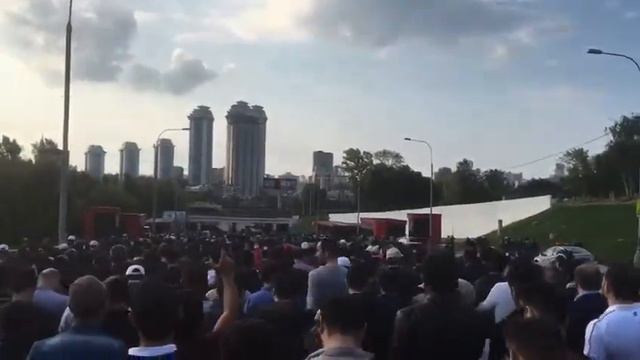 Айт намаз в москве смотреть онлайн