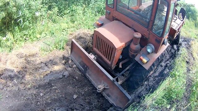 Тест драйв Т-16 Засадили попрошайку в болоте!!! (Правильный тест драйв) смотреть онлайн
