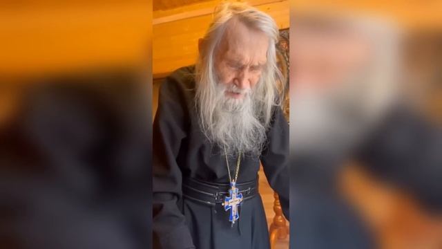 Схиархимандрит Илий (Ноздрин) в своем слове выразил неприятие совершения абортов. смотреть онлайн
