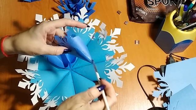 3д снежинки из бумаги своими руками Мастер класс снежинка 3D смотреть онлайн