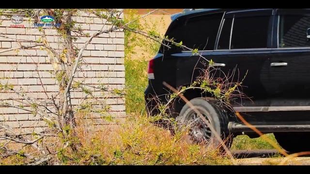 Land Cruiser 200 VX.R petrol high V8, AT смотреть онлайн