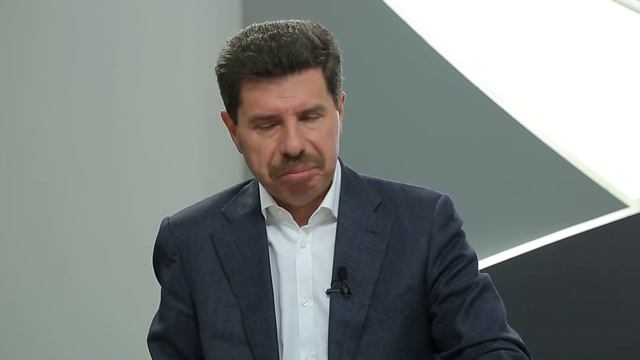 Дмитрий Бирман рассказывает о сыновьях, литературе, и работе чиновника смотреть онлайн