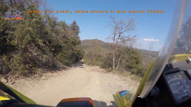 In fuoristrada con una Suzuki dr 600 смотреть онлайн