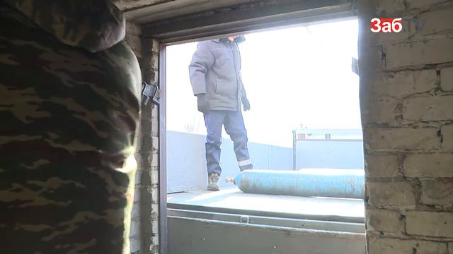 Забайкальские больницы едва не остались без кислорода смотреть онлайн