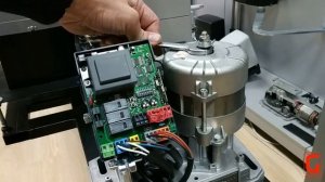 Программирование привода для откатных ворот BFT DEIMOS AC. Видеоинструкция