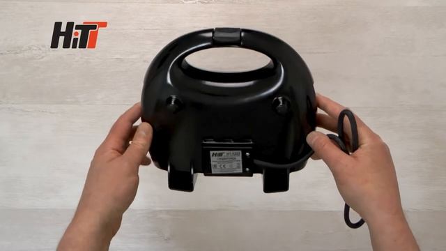 Распаковка сэндвичницы / Unpacking of sandwich maker HiTT HT-5305 смотреть онлайн