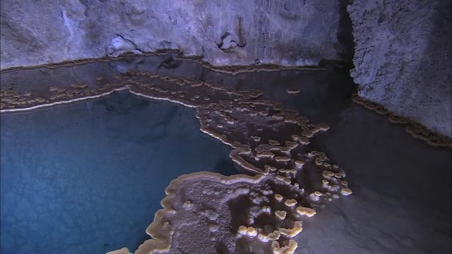 Hidden Worlds: Carlsbad Caverns National Park смотреть онлайн