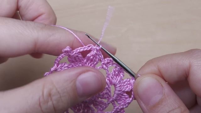 КВАДРАТНЫЙ МОТИВ вязание крючком для начинающих EASY Crochet for beginners motif tutorial pattern смотреть онлайн