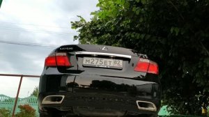 Cold start Lexus LS 460L. Stright pipe. Холодный пуск Лексус ЛС 460.