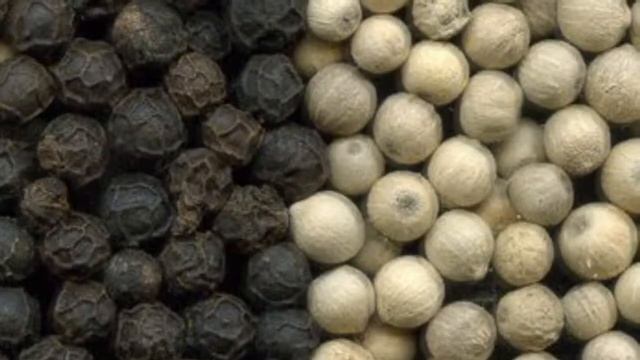 ЧЕРНЫЙ ПЕРЕЦ | ПОЛЕЗНЫЕ СВОЙСТВА / BLACK PEPPER | BENEFICIAL FEATURES смотреть онлайн