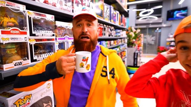 НОЧЬ В МАГАЗИНЕ ИГРУШЕК ! смотреть онлайн