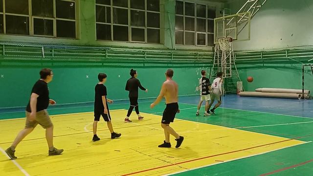 Баскетбол ОТЕЦ И СЫН в одной команде! смотреть онлайн
