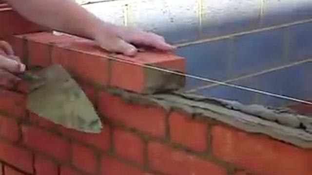 Laying Flemish Brickwork.MP4