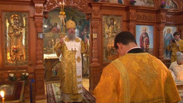 Праздничная Литургия в день Святителя Николая Чудотворца смотреть онлайн