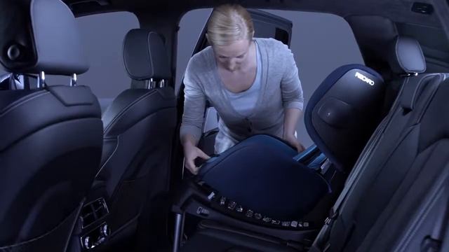 RECARO Optia & RECARO Fix | Установка автокресла в машине