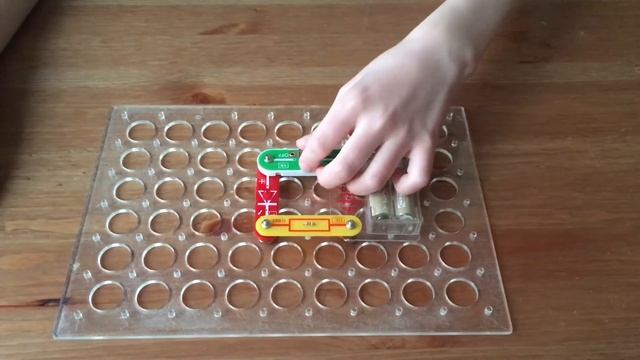 Урок 2: Выключатель и кнопка. смотреть онлайн