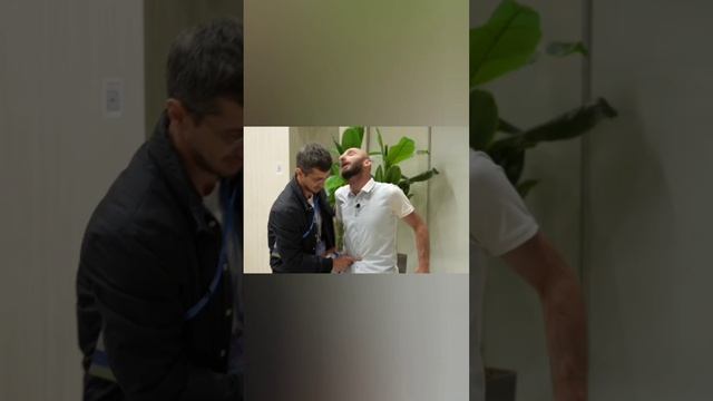 Омар просек фишку Газманова | Омар в Большом городе смотреть онлайн